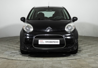 Подержанный автомобиль Citroen C1 2010 года (2 фото)