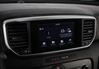 Подержанный автомобиль Kia Sportage 2019 года (13 фото)