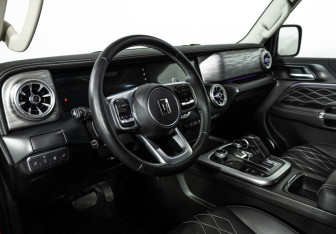 Подержанный автомобиль Tank 300 2025 года (11 фото)