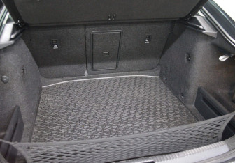 Подержанный автомобиль Skoda Octavia Liftback 2020 года (18 фото)