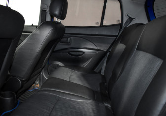 Подержанный автомобиль Kia Picanto 2010 года (12 фото)