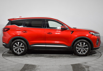 Подержанный автомобиль Chery Tiggo 7 Pro Max 2023 года (4 фото)
