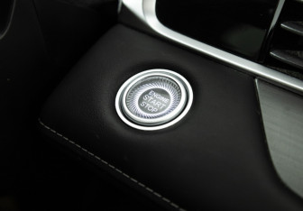 Подержанный автомобиль Chery Tiggo 8 Pro Max 2023 года (16 фото)