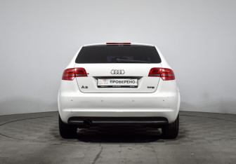 Подержанный автомобиль Audi A3 Hatchback 2011 года (6 фото)
