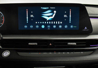 Подержанный автомобиль Chery Arrizo 8 2023 года (17 фото)