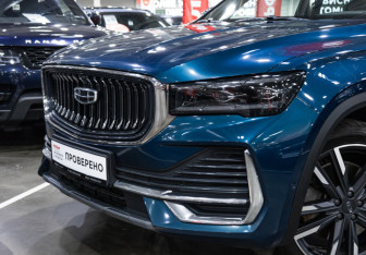 Подержанный автомобиль Geely Monjaro 2023 года (2 фото)