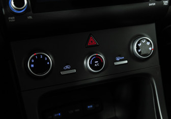 Подержанный автомобиль Hyundai Creta 2021 года (16 фото)