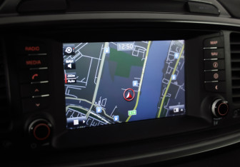 Подержанный автомобиль Kia Sorento 2016 года (13 фото)