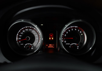 Подержанный автомобиль Mitsubishi Pajero 2019 года (14 фото)