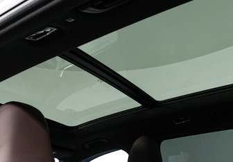 Подержанный автомобиль Geely Monjaro 2023 года (23 фото)