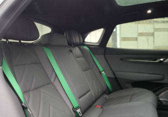 Подержанный автомобиль Zeekr 001 2023 года (29 фото)