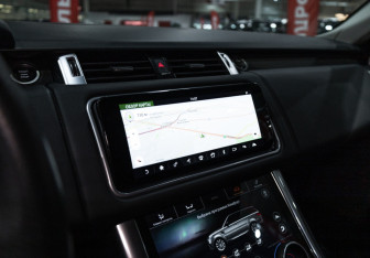 Подержанный автомобиль Land Rover Range Rover Sport 2019 года (20 фото)