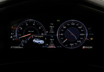 Подержанный автомобиль Cadillac Escalade Suv 2015 года (38 фото)