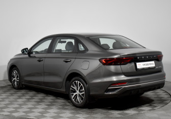 Подержанный автомобиль Geely Emgrand 2024 года (7 фото)