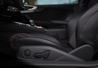 Подержанный автомобиль Audi A5 Coupe 2019 года (25 фото)