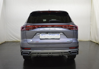 Подержанный автомобиль Chery Tiggo 8 Pro e+ 2023 года (6 фото)