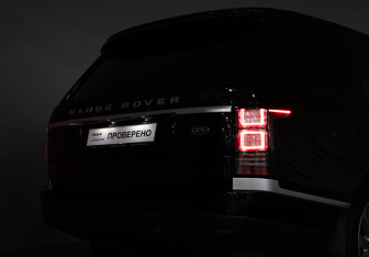 Подержанный автомобиль Land Rover Range Rover 2017 года (32 фото)