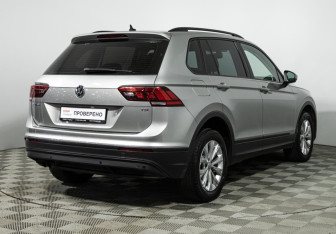 Подержанный автомобиль Volkswagen Tiguan 2018 года (5 фото)