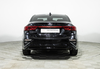 Подержанный автомобиль Kia Cerato Sedan 2019 года (6 фото)
