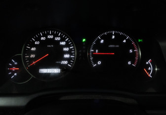 Подержанный автомобиль Toyota Land Cruiser Prado 2007 года (12 фото)