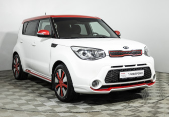 Подержанный автомобиль Kia Soul 2016 года (3 фото)