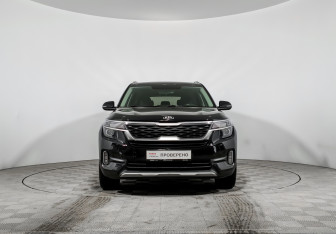 Подержанный автомобиль Kia Seltos 2020 года (2 фото)