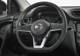 Подержанный автомобиль Nissan Qashqai 2021 года (22 фото)