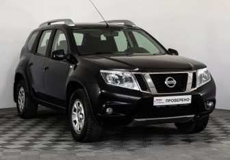 Подержанный автомобиль Nissan Terrano 2018 года (3 фото)