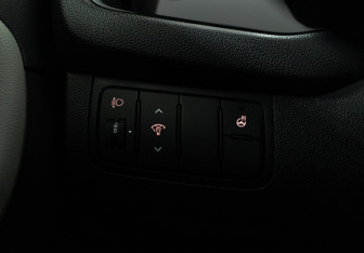 Подержанный автомобиль Kia Ceed Hatchback 2015 года (16 фото)