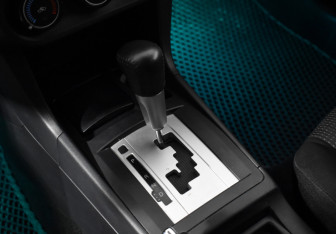 Подержанный автомобиль Mitsubishi Lancer Hatchback 2010 года (11 фото)