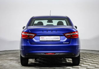 Подержанный автомобиль LADA (ВАЗ) Vesta Sedan 2020 года (6 фото)