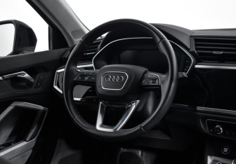 Подержанный автомобиль Audi Q3 Sportback 2020 года (14 фото)