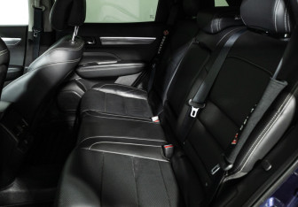 Подержанный автомобиль Renault Koleos 2019 года (10 фото)