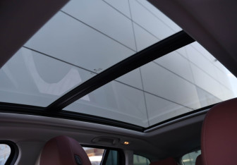 Подержанный автомобиль BMW X3 2024 года (32 фото)