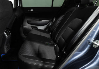 Подержанный автомобиль Kia Sportage 2019 года (10 фото)