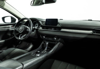 Подержанный автомобиль Mazda 6 Sedan 2019 года (9 фото)