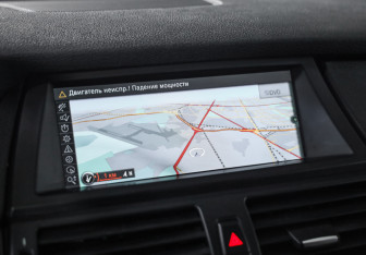 Подержанный автомобиль BMW X6 2013 года (13 фото)