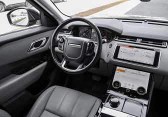 Подержанный автомобиль Land Rover Range Rover Velar 2018 года (13 фото)
