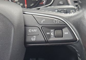 Подержанный автомобиль Audi Q5 2017 года (15 фото)