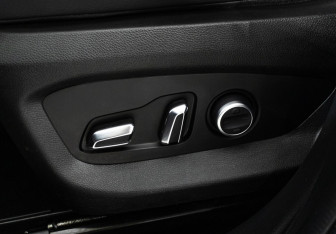 Подержанный автомобиль Exeed VX 2021 года (16 фото)