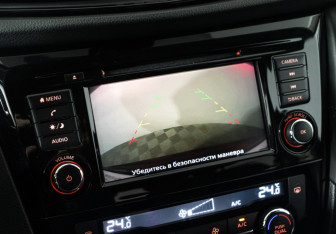 Подержанный автомобиль Nissan X-Trail 2021 года (15 фото)