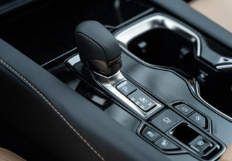 Новый Lexus RX 2025 (14 фото)