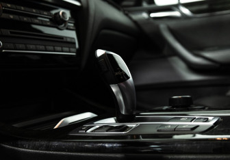 Подержанный автомобиль BMW X4 2015 года (15 фото)