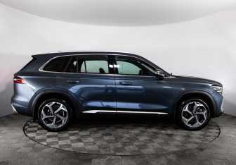 Подержанный автомобиль Geely Monjaro 2024 года (4 фото)