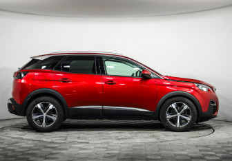 Подержанный автомобиль Peugeot 3008 2019 года (4 фото)
