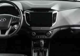 Подержанный автомобиль Hyundai Creta 2017 года (14 фото)