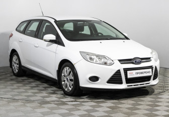 Подержанный автомобиль Ford Focus Wagon 2012 года (3 фото)