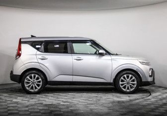 Подержанный автомобиль Kia Soul 2019 года (4 фото)