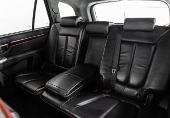 Подержанный автомобиль Hyundai Santa Fe 2008 года (16 фото)