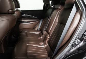 Подержанный автомобиль Infiniti EX 2012 года (10 фото)